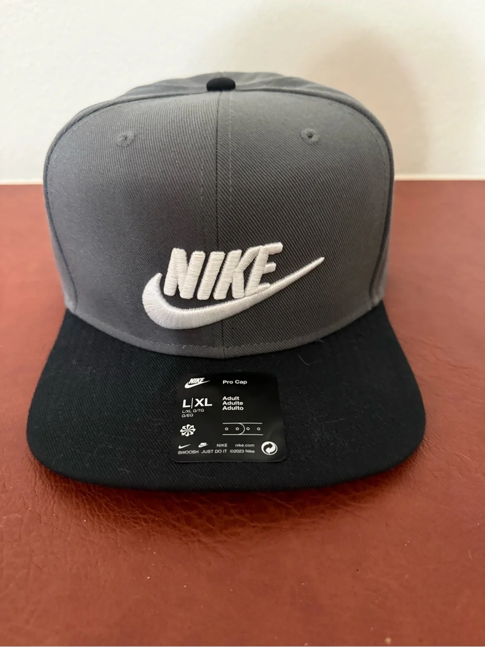 Nike Grey & Black Dri-FIT Club Cap L/XL